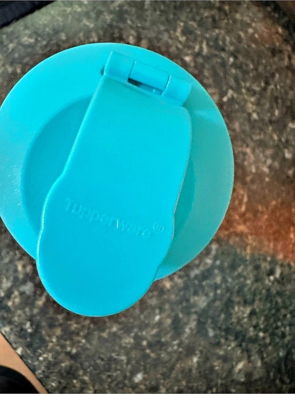 Tupperware Blue Pitcher New - Picture 2 of 8
